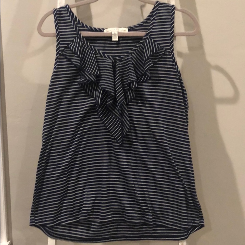 Navy pattern sleeveless blouse
